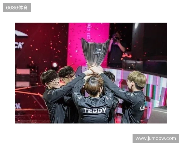 《英雄联盟》S15总决赛T1成功夺冠!Faker成S赛六冠王 《英雄联盟》S15总决赛T1成功夺冠!Faker成S赛六冠王